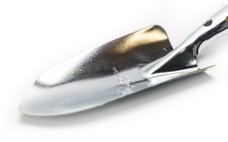 Lightweight and sturdy garden trowel - German manufacturing